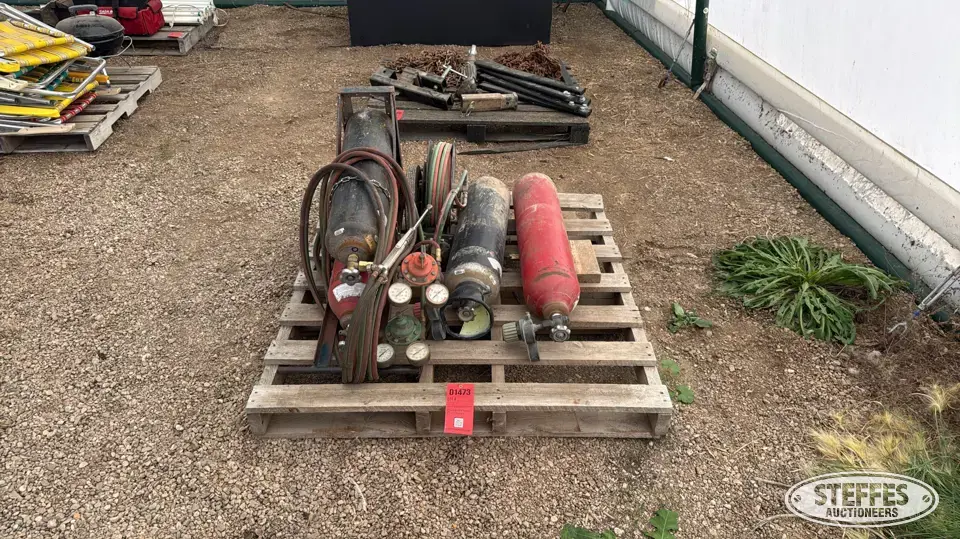 Oxy-acetylene torch cart Welding
