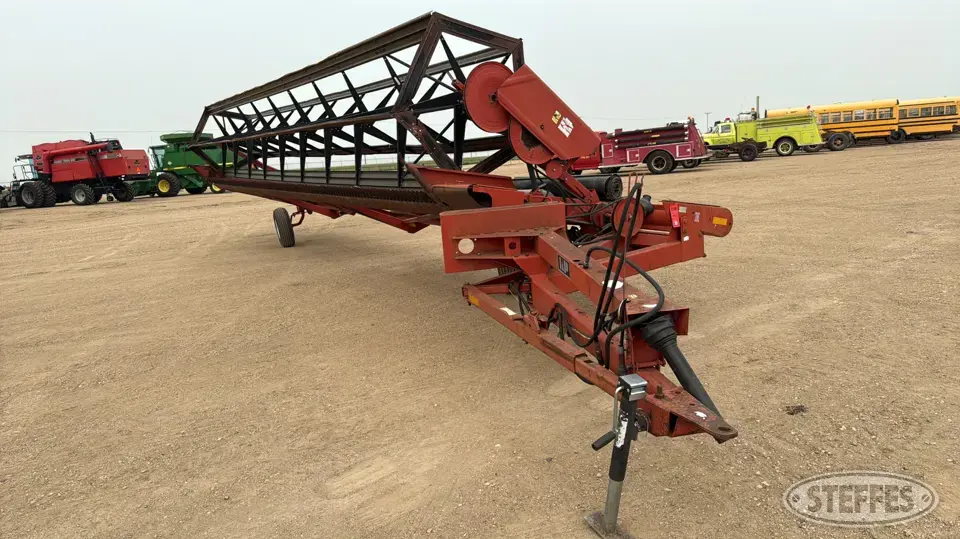 1991 Westward 3000 Pull-Type Swather