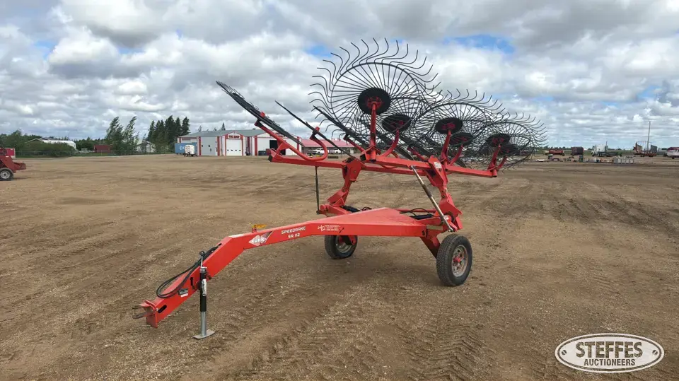 2016 Kuhn SpeedRake SR112