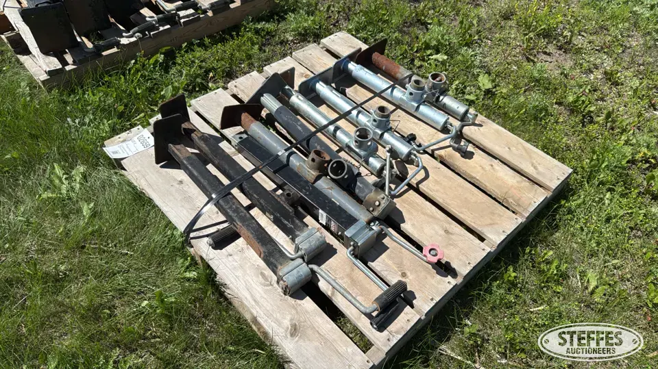 (9) Trailer jacks Truck-Trailer Part