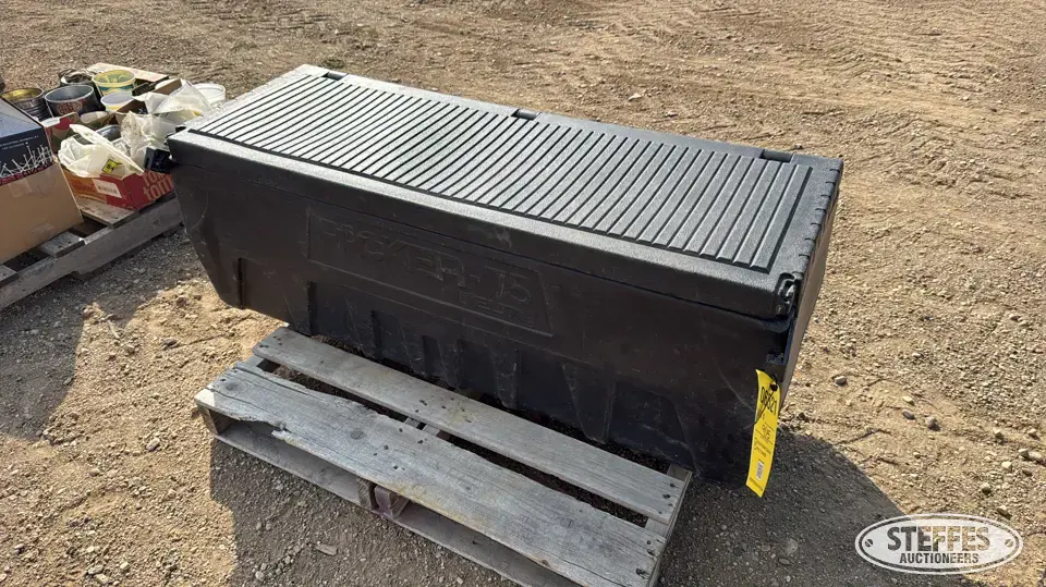 Delta Packer-75 toolbox Storage and Bench