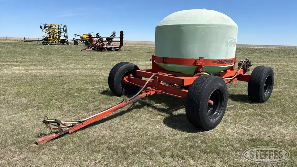 Bandwagon 1500 Liquid Nurse Tank