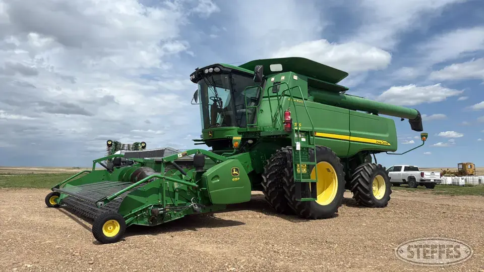 2008 John Deere 9870 STS Combine
