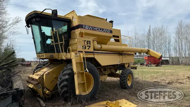 1994 New Holland TR97