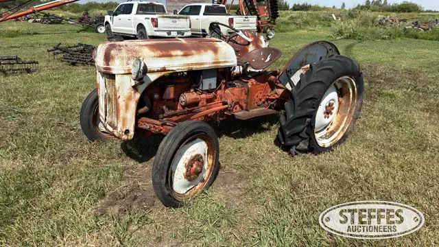 Ford 8N