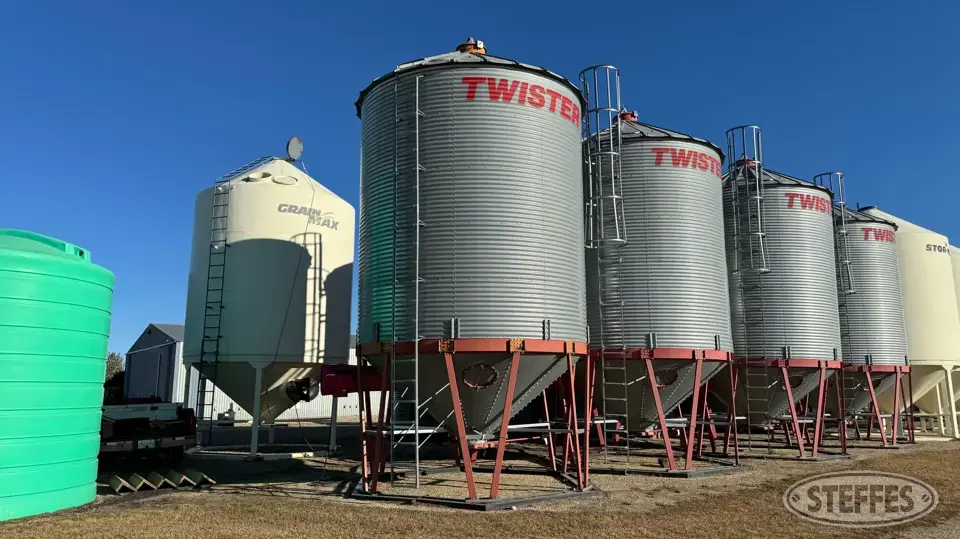 Twister Hopper Bin