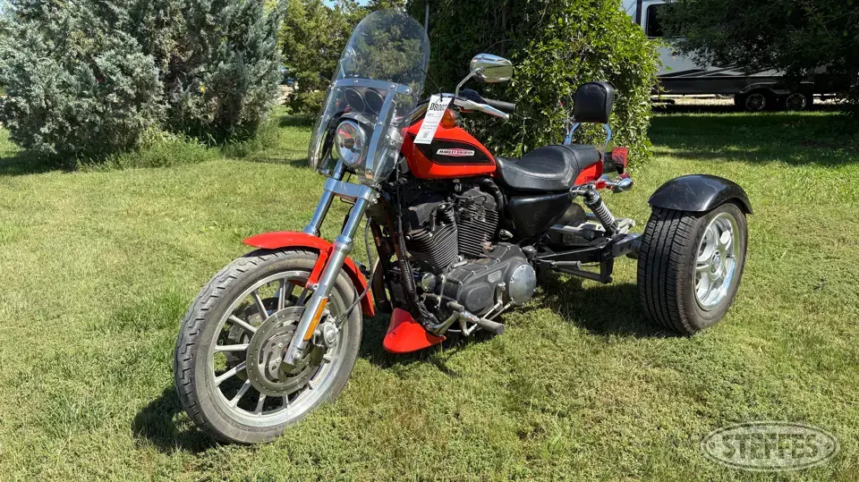 2006 Harley Davidson Sportster 1200 Roadster Motorcycles and Scooter