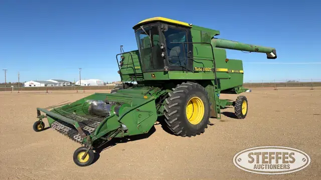 1982 John Deere 8820