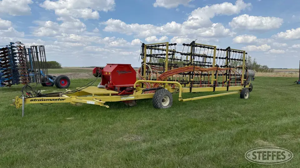 Degelman Strawmaster 7000 Harrow