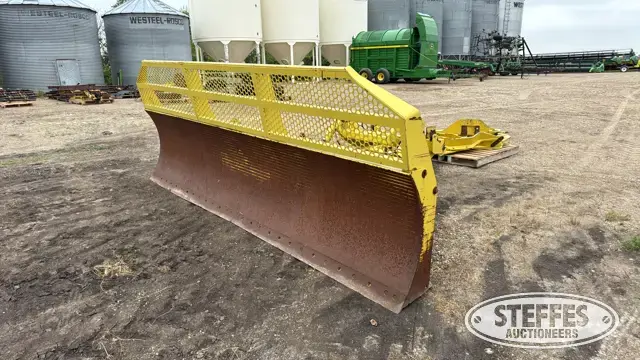 Degelman 7200