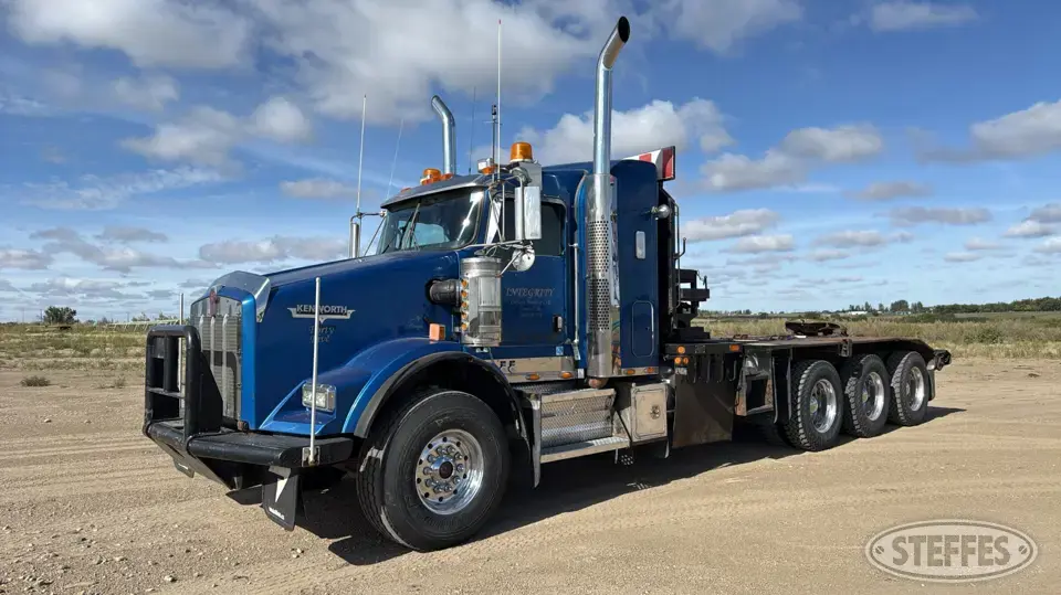 2009 Kenworth T800 Winch Truck