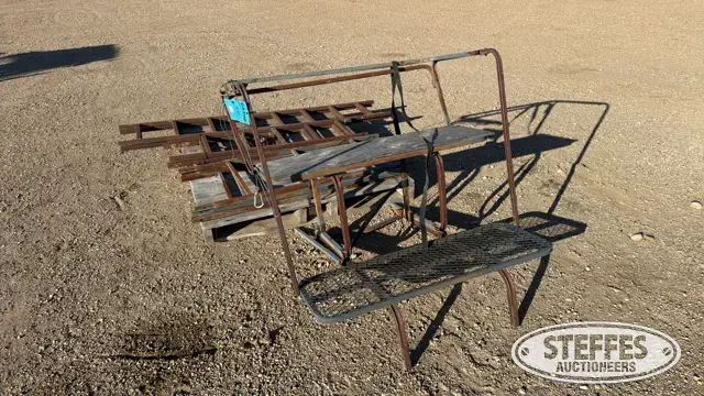 15’ Double ladder stand