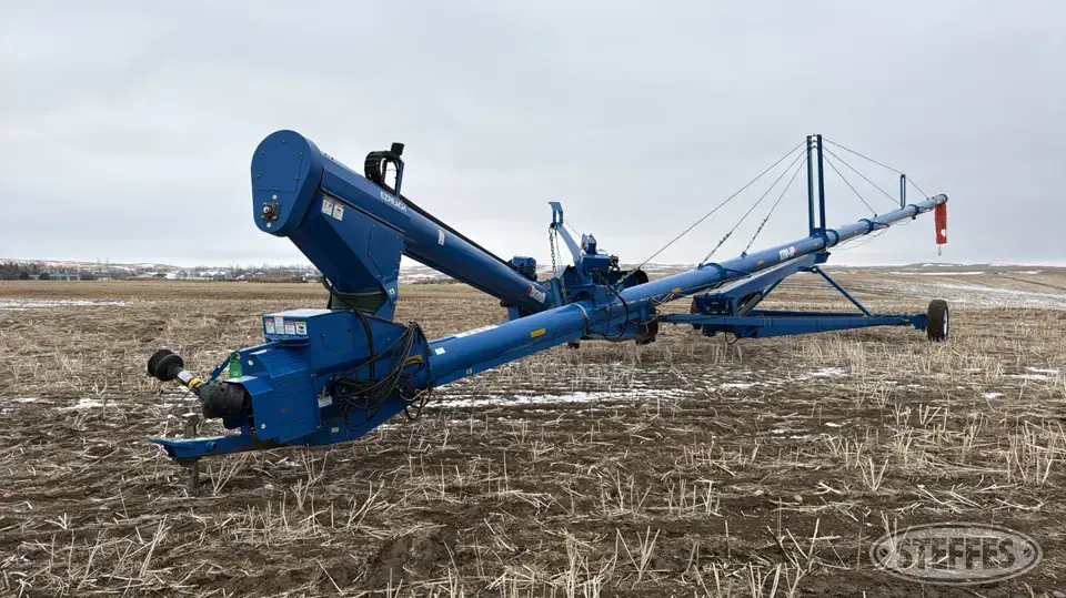 2023 Brandt 1390 Swing Hopper Auger