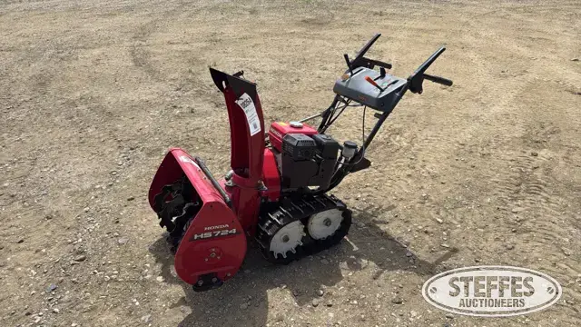 2012 Honda HS724