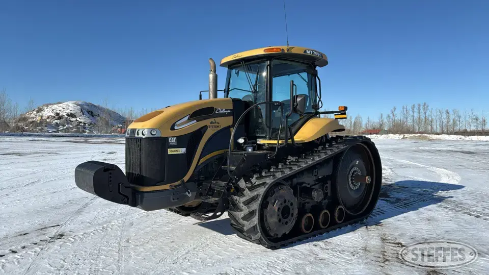 2009 Challenger MT765C Track Tractor