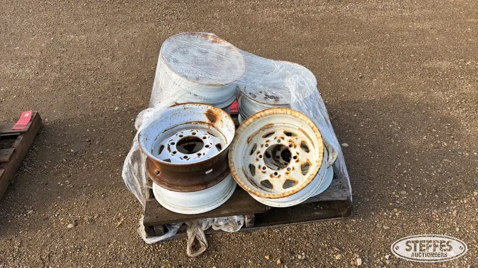 (9) 8-bolt wheels Construction Equipment Tire