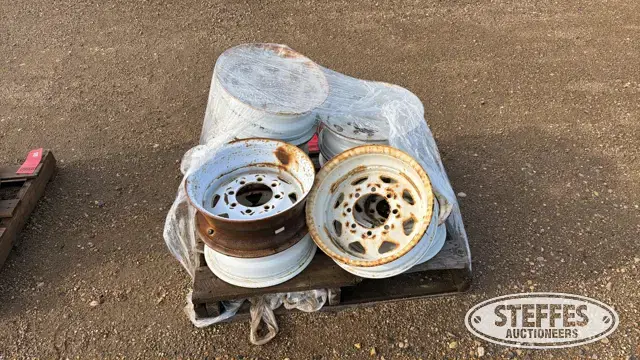 (9) 8-bolt wheels