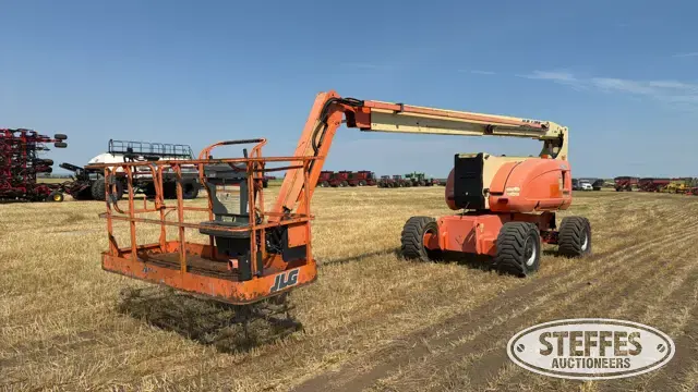 2009 JLG 800AJ