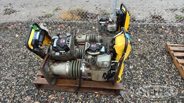 (3) Wacker Neuson BS60-4 jumping jacks