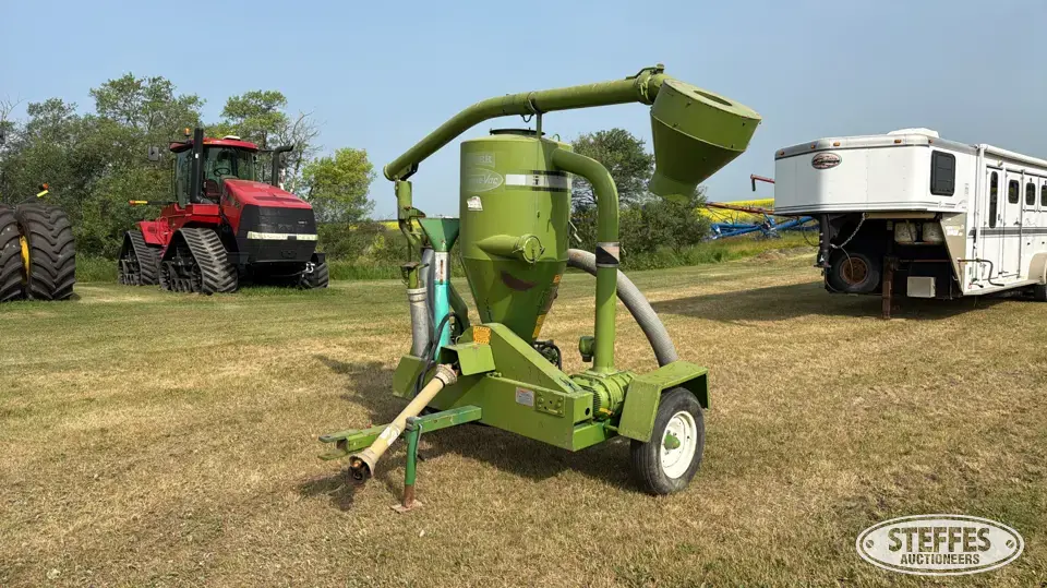 Walinga Super Chrome Vac 510 Pneumatic Grain Equipment