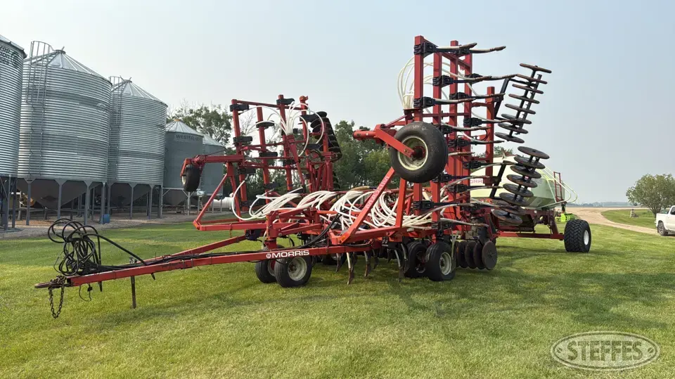 Morris Maxim 34D Air Drills and Air Seeder