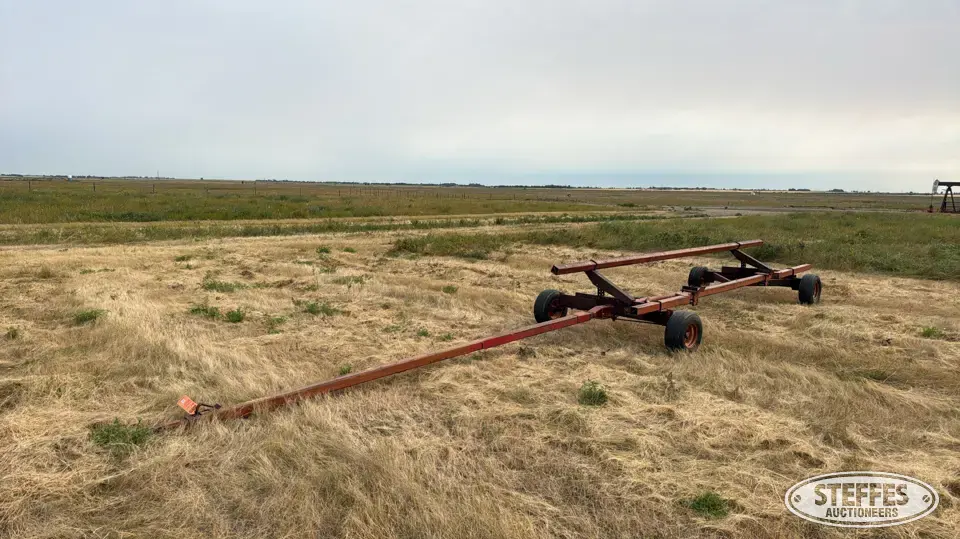 Unverferth McCurdy HT12 Header Trailer