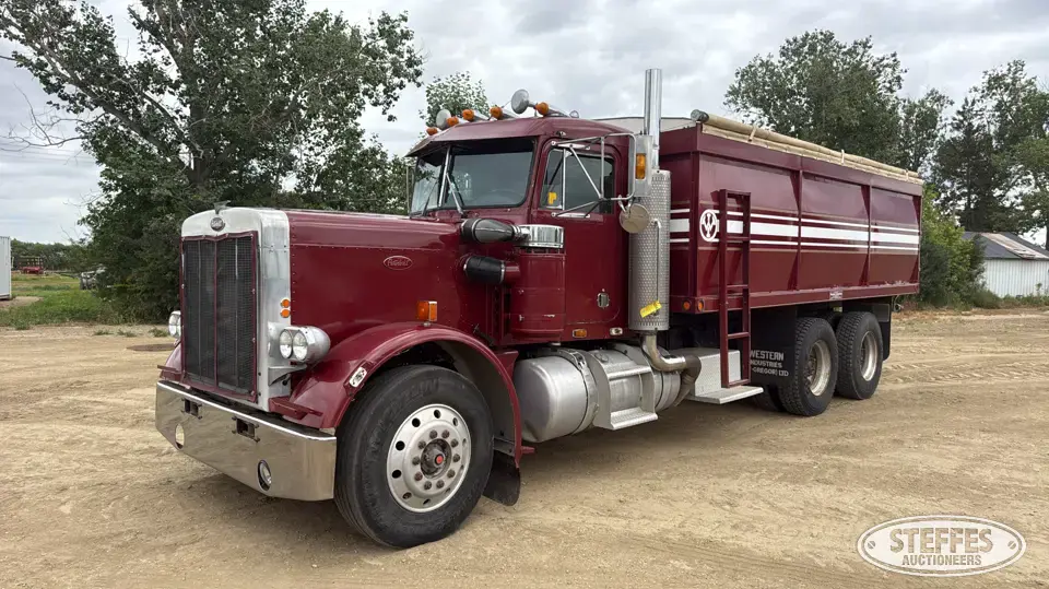 1981 Peterbilt 359 Grain Truck