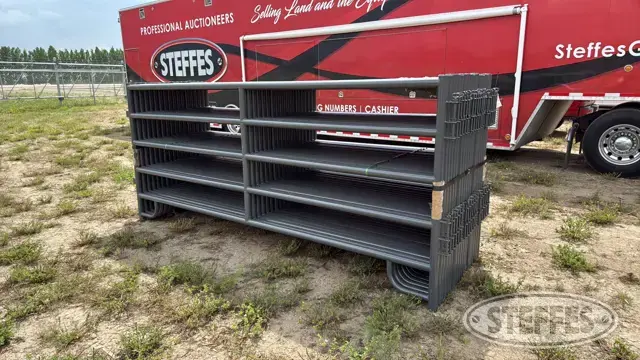 (18) BYT Super Duty Magnum livestock panels