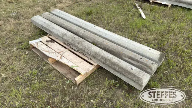 (3) Concrete curbs