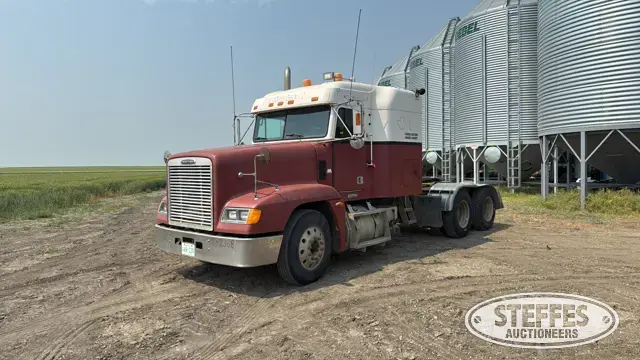 1998 Freightliner FLD120