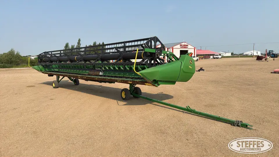 2010 John Deere 635D Draper Head