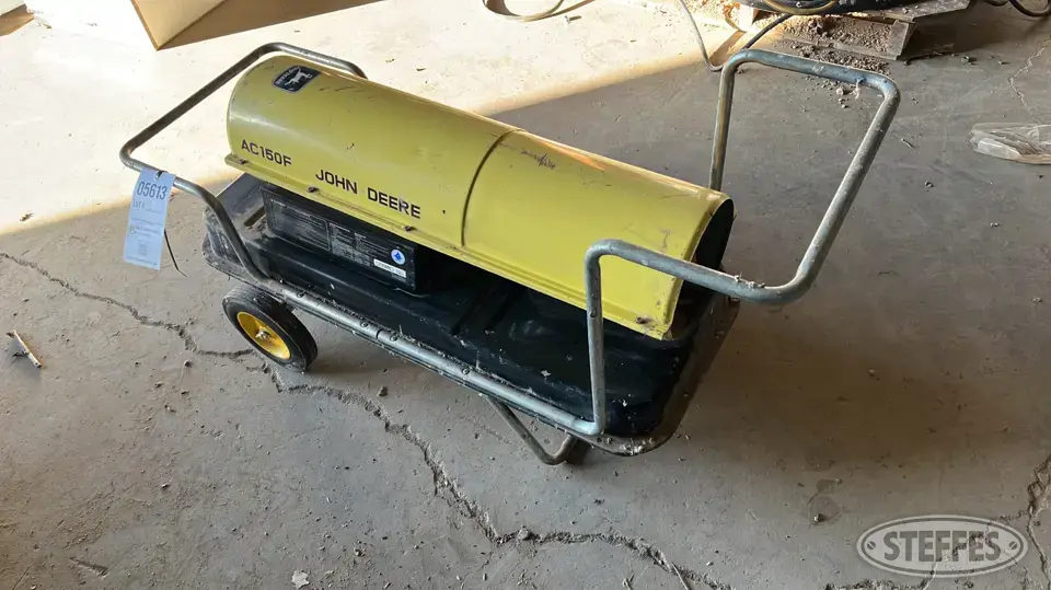 John Deere AC150F Heater