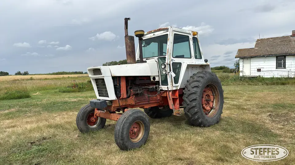1975 Case Agri King 970 2WD Tractor