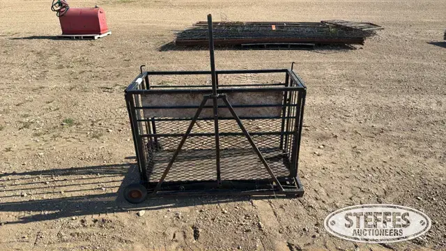 Livestock portable scale
