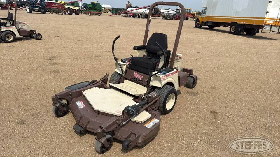 2017 Grasshopper 721D Zero Turn Mower