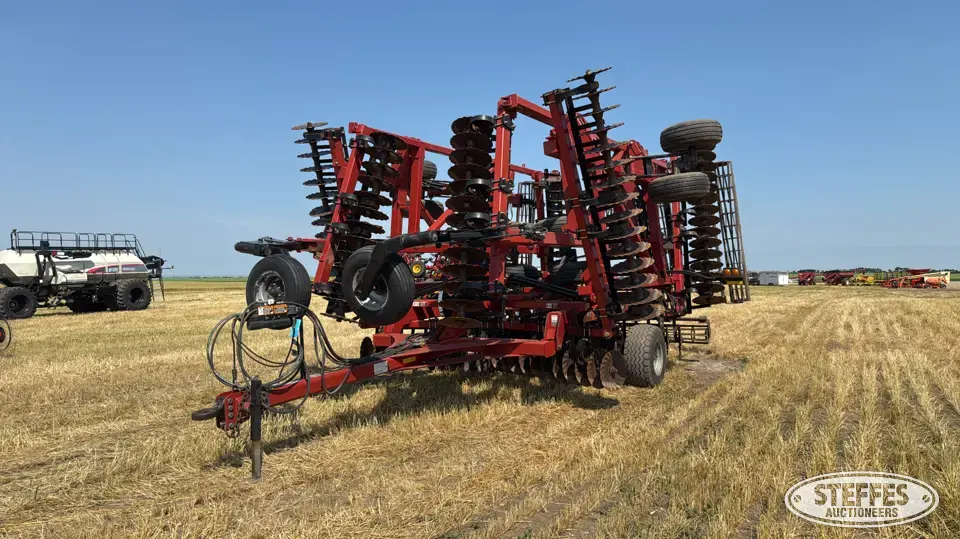 2014 Case IH 335VT Vertical Tillage