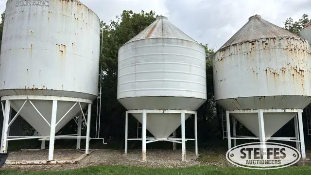Hopper bin