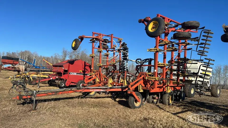 Bourgault 8800 Air Drills and Air Seeder