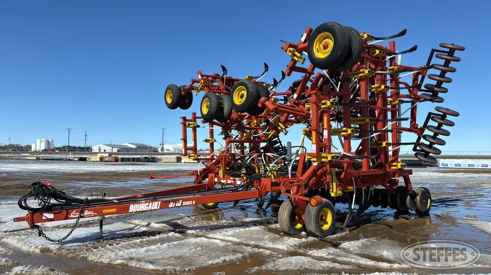 2004 Bourgault 5710 Air Drills & Air Seeder