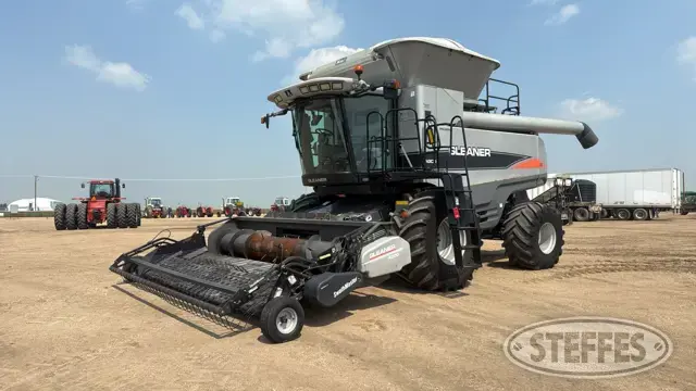 2007 Gleaner A85