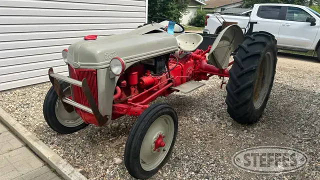 Ford 8N