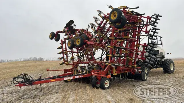 2005 Bourgault 5710 Series II