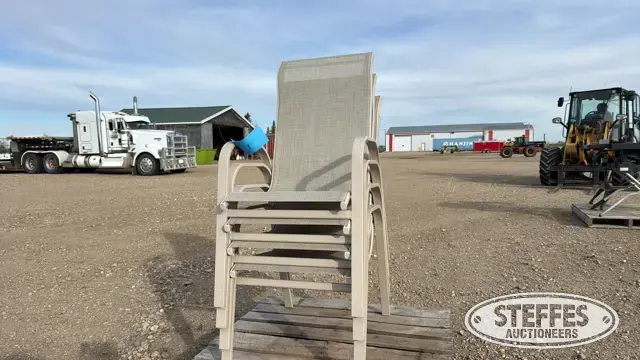 (4) Patio chairs