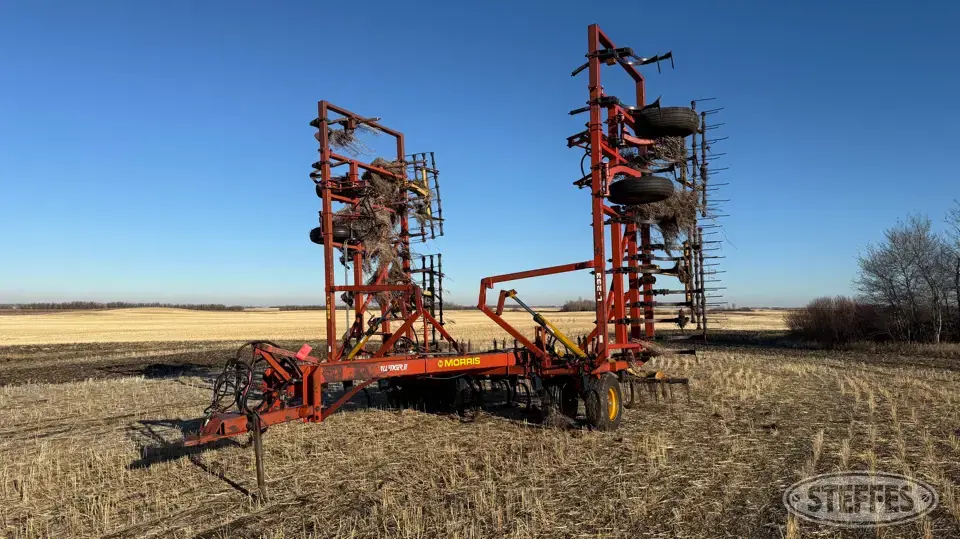Morris Challenger II L-233 Field Cultivator