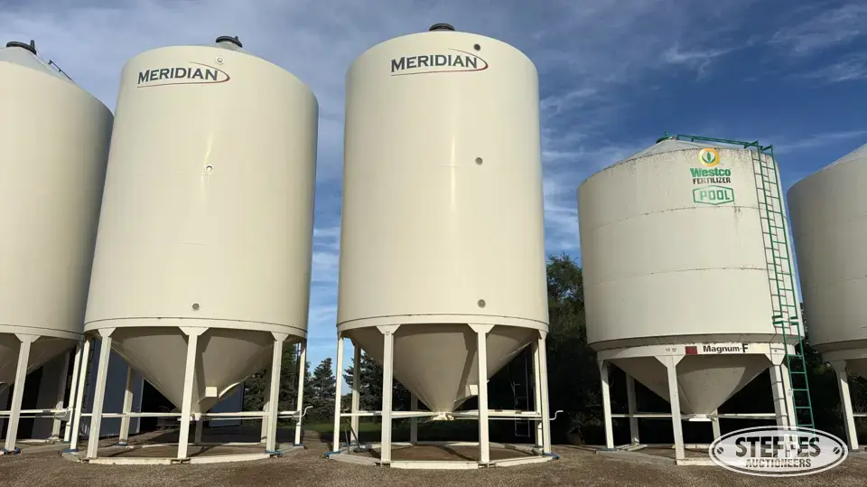 Meridian 1620EWPVS hopper bin