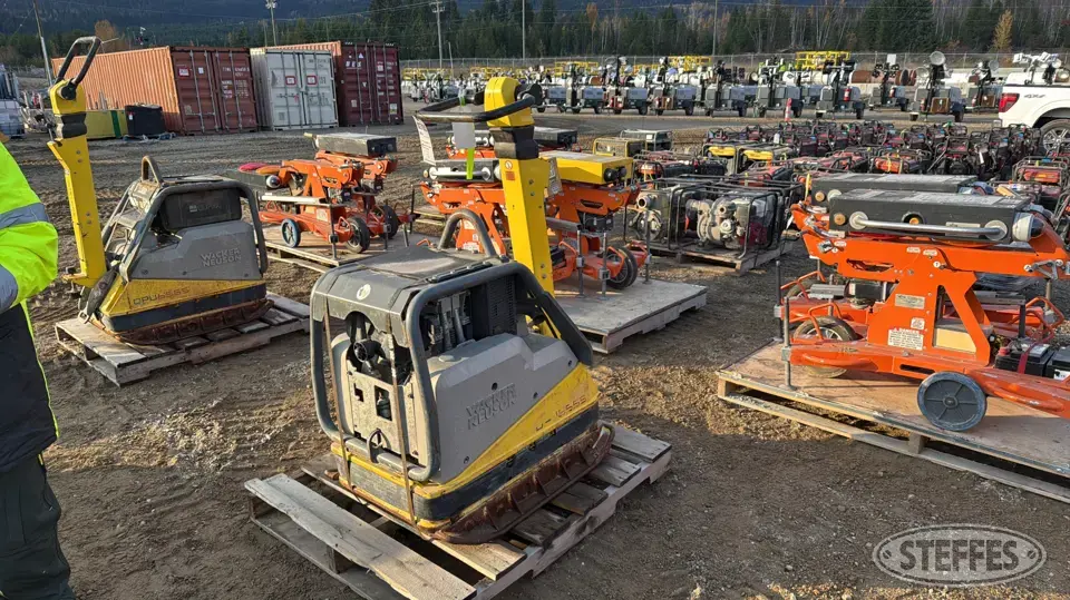 2021 Wacker Neuson DPU6555 Trench Compactor