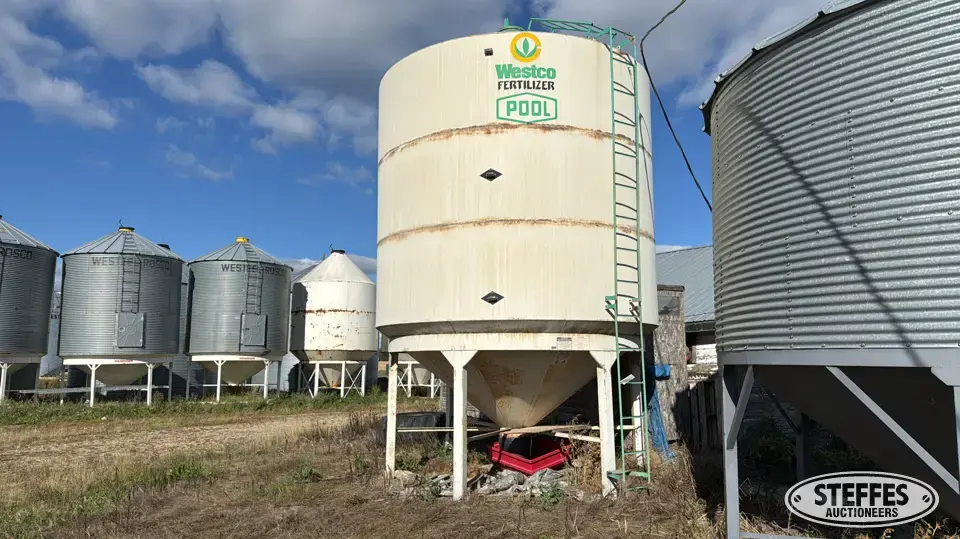 Westeel hopper bin