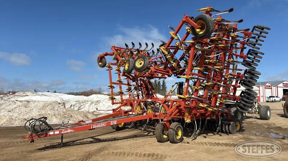 1998 Bourgault 5710 Air Drills & Air Seeder