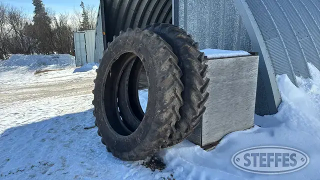 (2) Alliance Row Crop Radial 380/90R46 tires