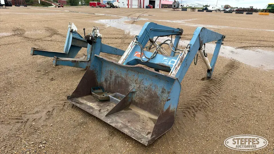 Allied loader Tractor Loaders and Attachment